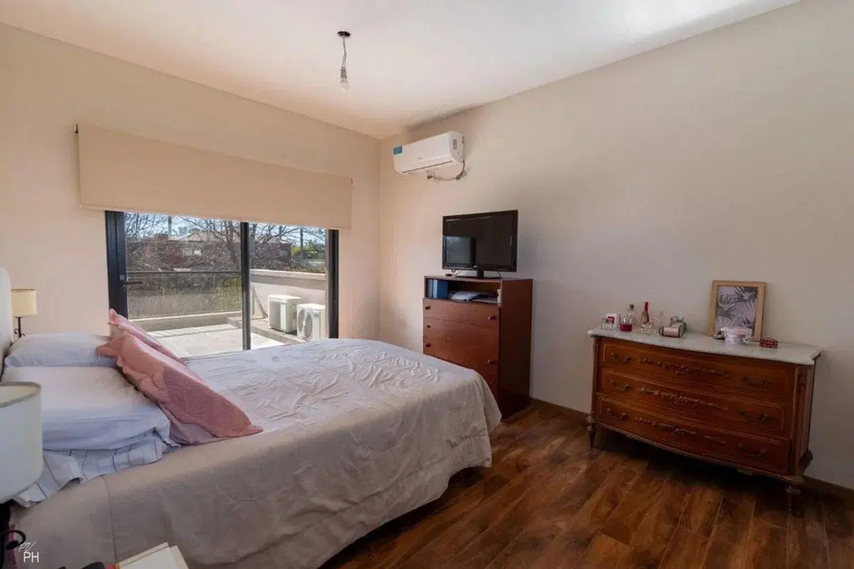 CASA EN VENTA FUNES HILLS - MIRAFLORES 5