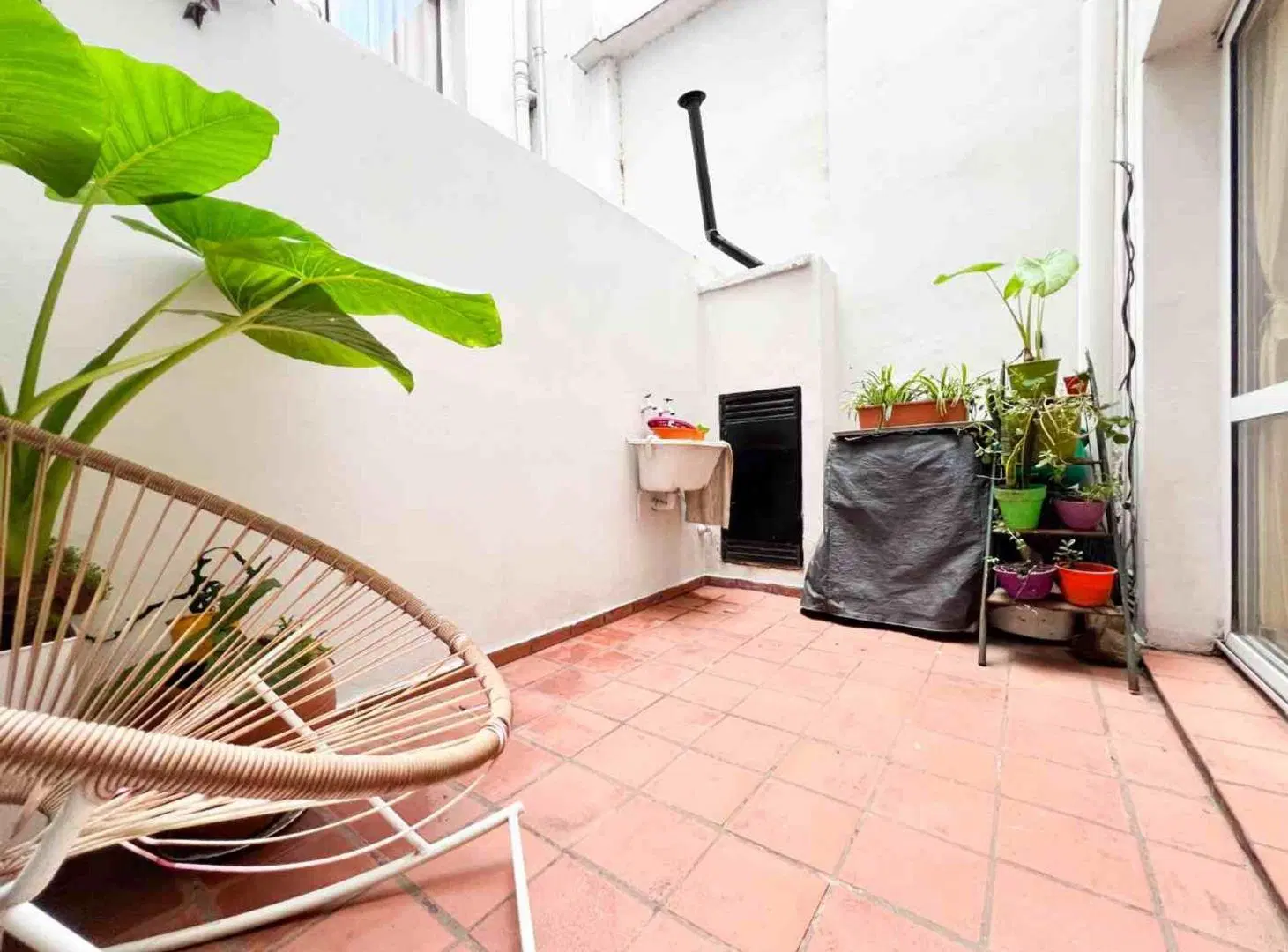 DTO DE UN DORMI CON PATIO - VENTA - CERRITO Y ALEM 8