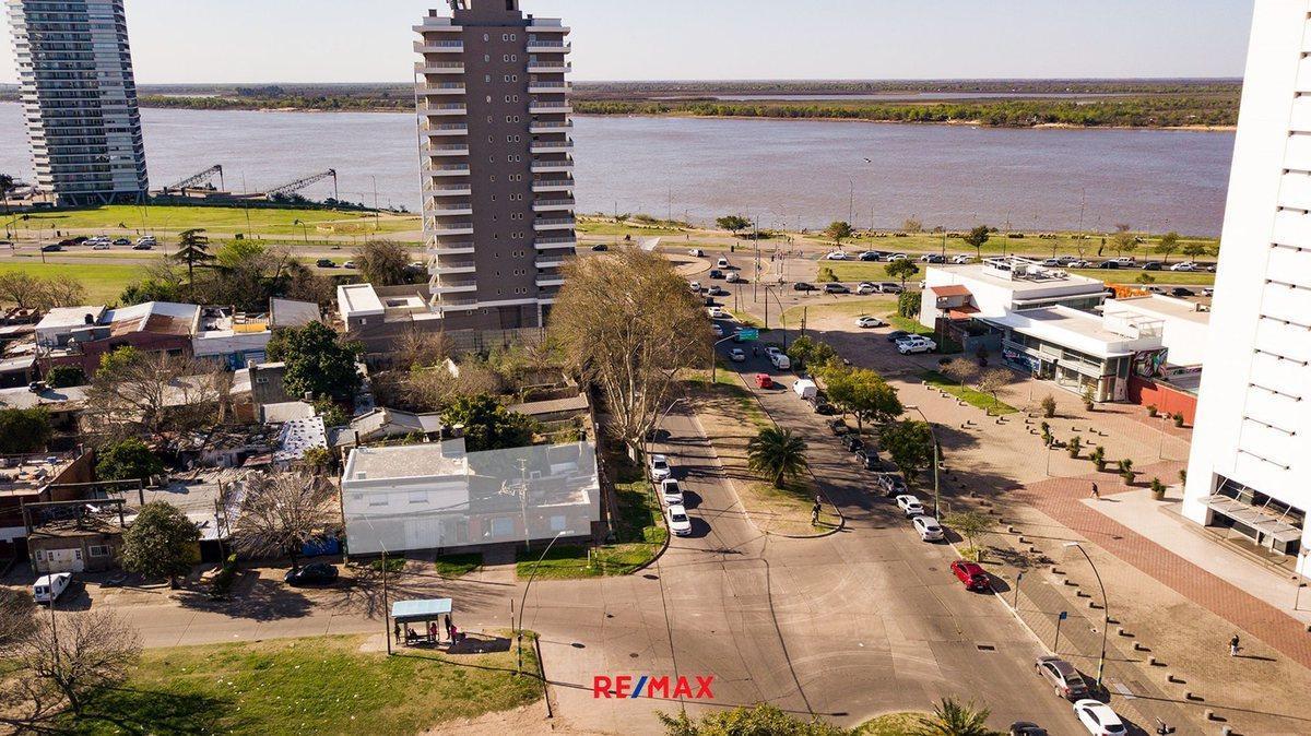 LOTE - CONSTRUCTORA EN VENTA ESQUINA FRANCIA/JUNIN