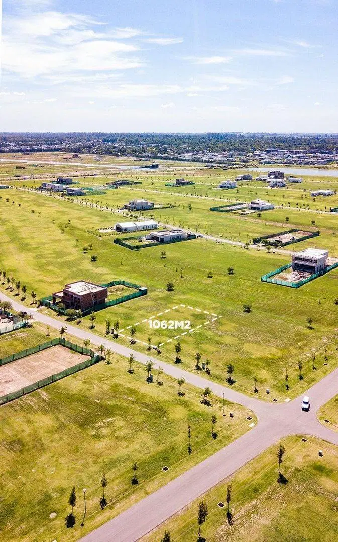 Venta Lote Vida Club de Campo Funes 4