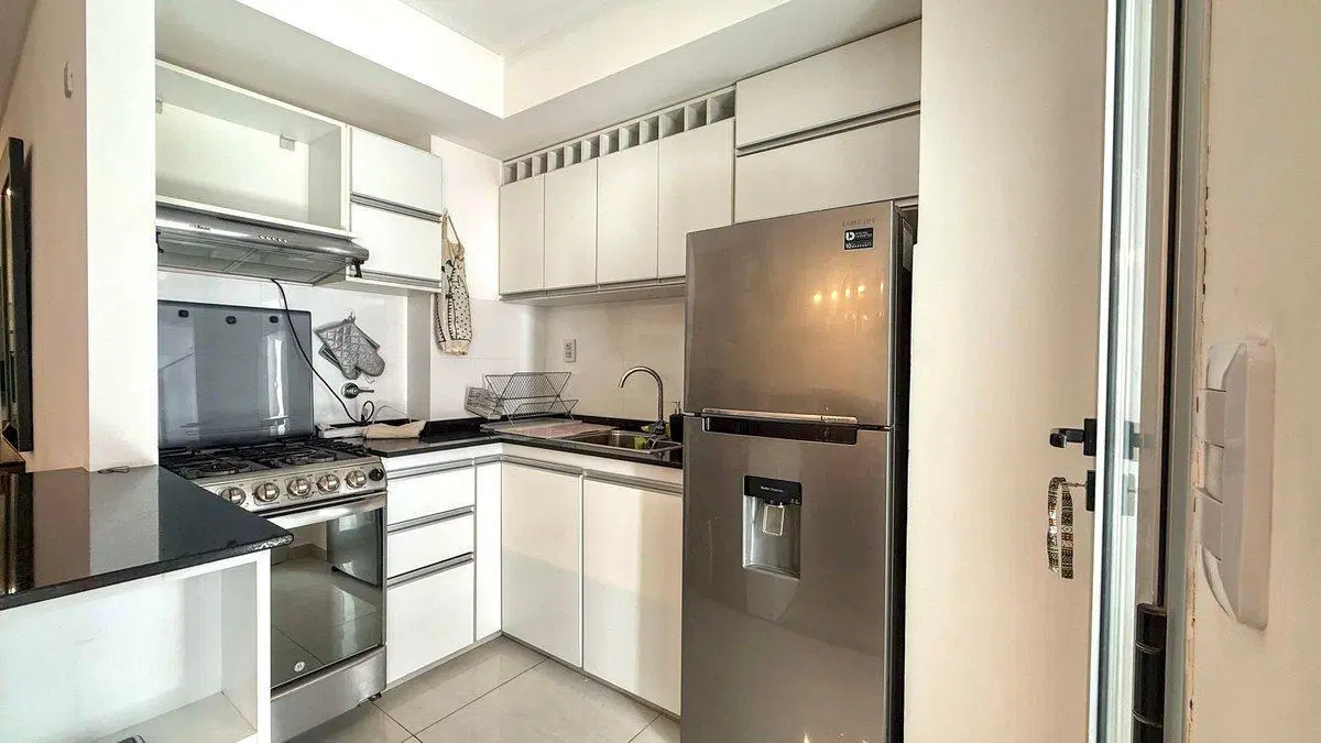 PISO EXCLUSIVO EN VENTA 2 DORMITORIOS ZONA RIO 2