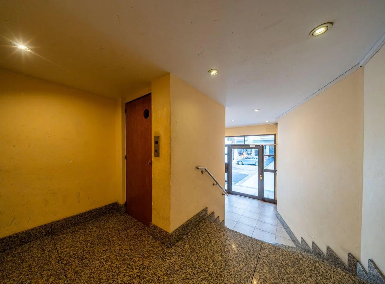 DEPARTAMENTO 1 DORMITORIO EN VENTA CON BALCÓN 3