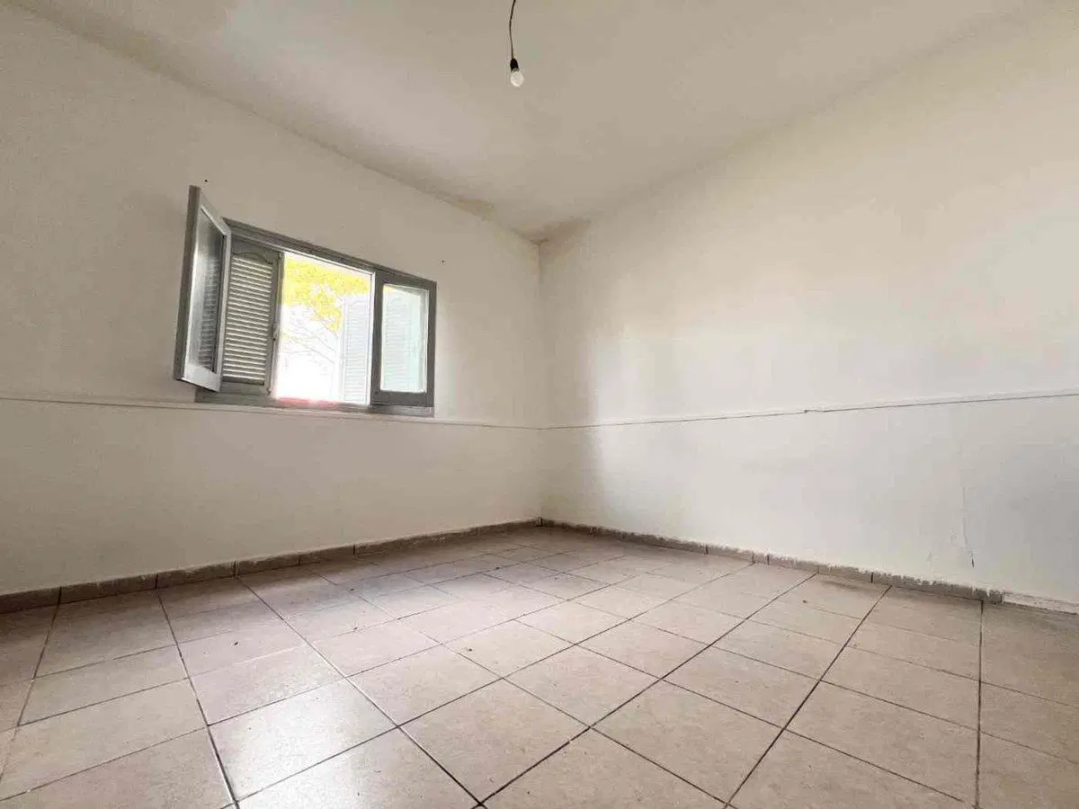 CASA 2 DORMITORIOS EN VENTA CON PATIO Y TERRAZA 3