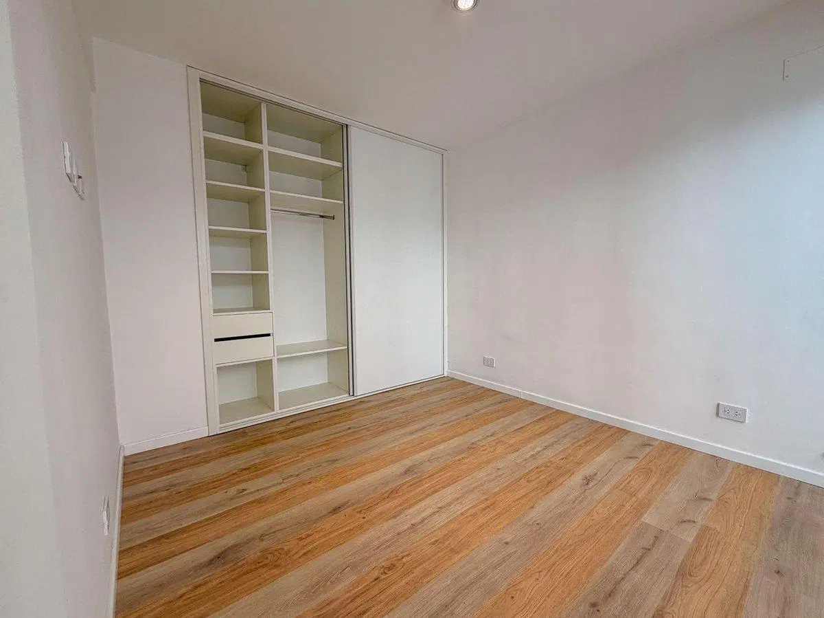 VENTA DPTO 3 DORMITORIOS RECICLADO 4