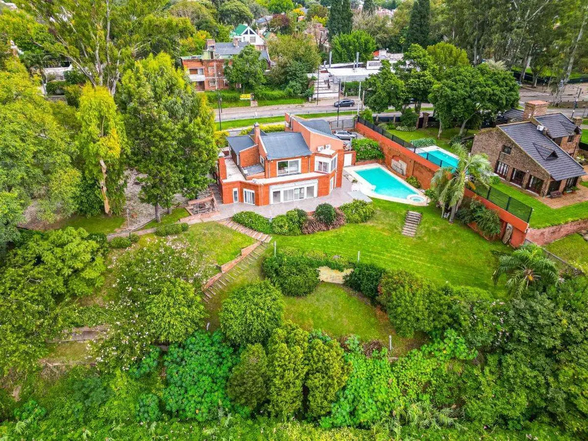 Venta Casa 3000 m² sobre Barranca Río La Florida 2