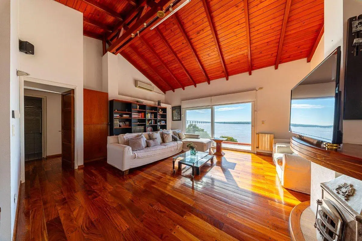 Venta Casa 3000 m² sobre Barranca Río La Florida 4