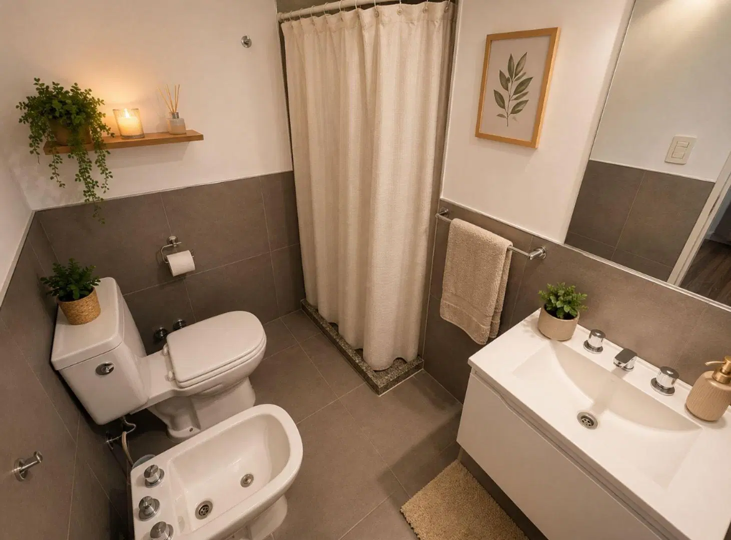 MODERNO MONOAMBIENTE CON BALCÓN EN VENTA. LOURDES 5