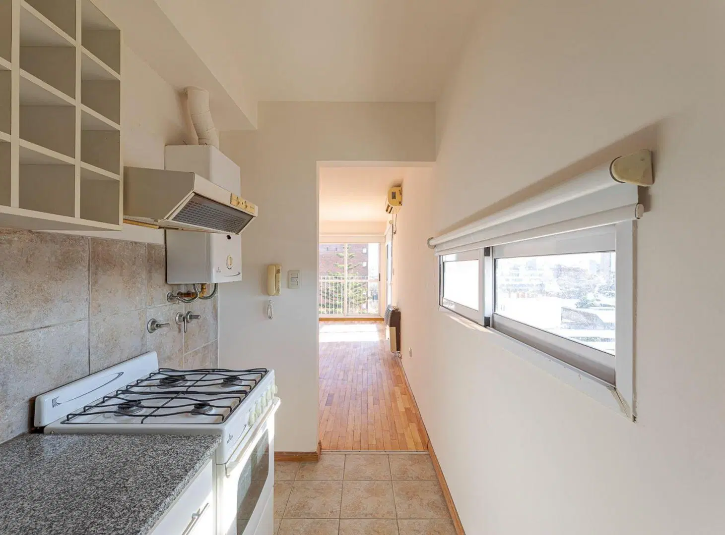 DEPTO 1 DORMITORIO EN VENTA DOBLE BALCÓN. LUMINOSO 5