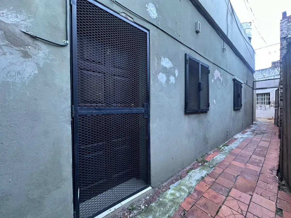 VENTA PH 1 DORM- BARRIO ABASTO 5