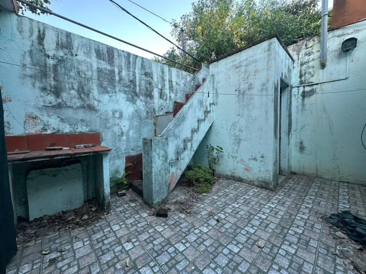 VENTA CASA A RECICLAR EN BARRIO BELGRANO 3