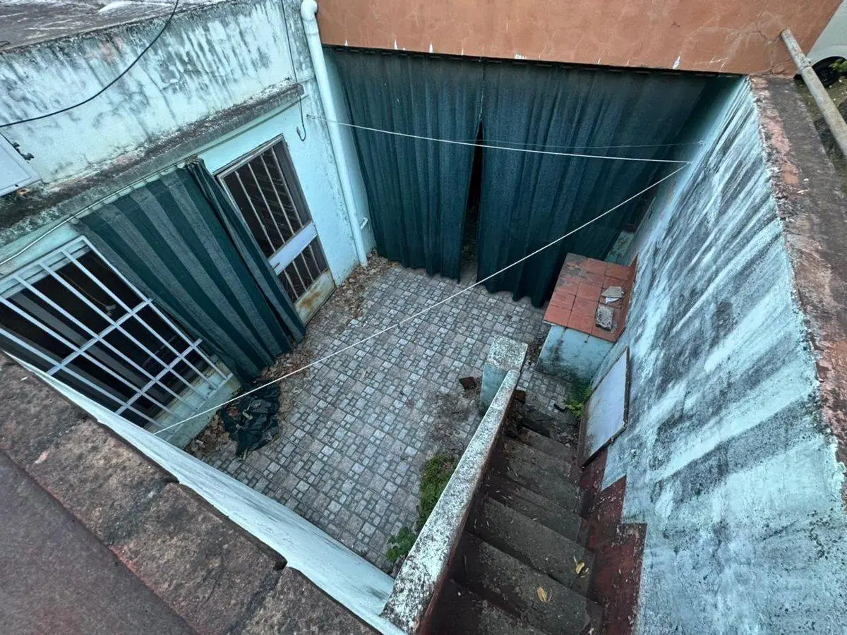 VENTA CASA A RECICLAR EN BARRIO BELGRANO 4