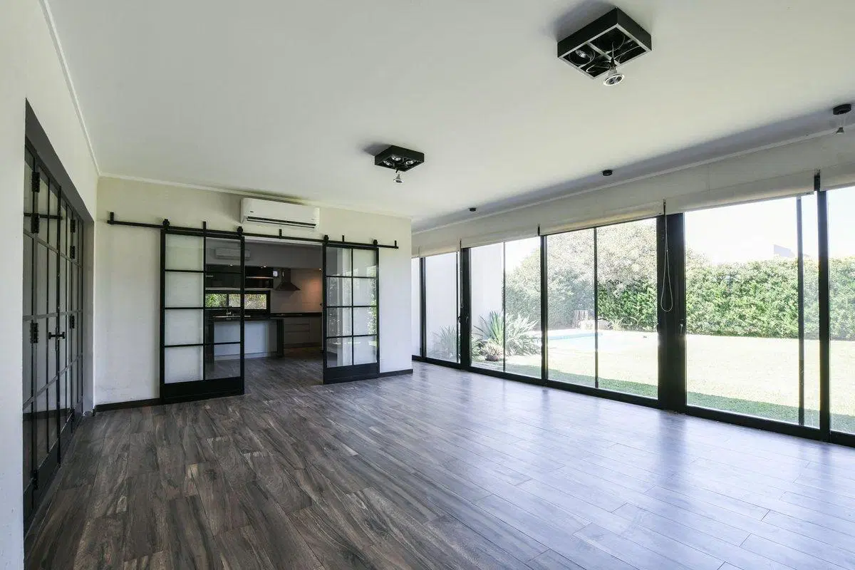 VENTA CASA EN BARRIO PRIVADO SAN SEBASTIAN FUNES 4