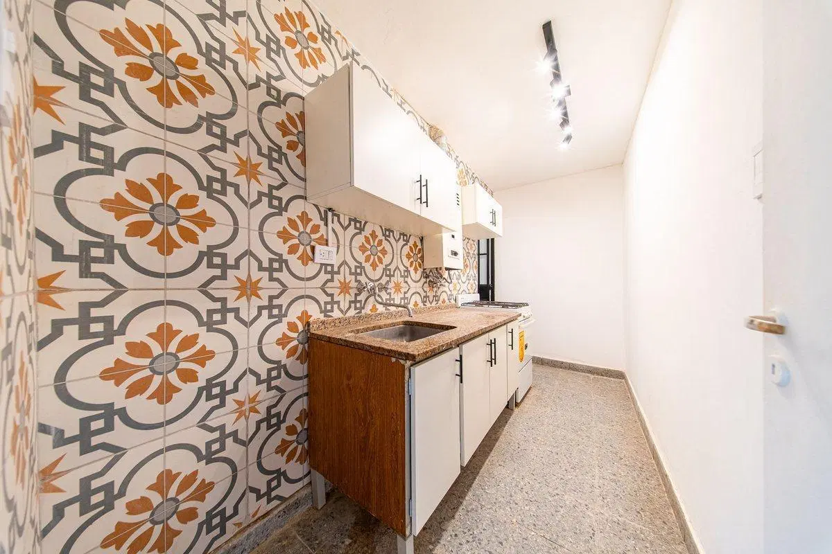 VENTA DEPARTAMENTO 1 DORMITORIO PATIO PLANTA BAJA 3