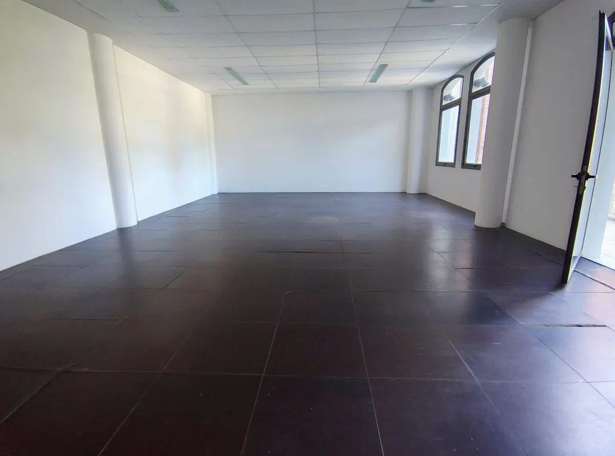 Venta oficina en Puerto Norte 2