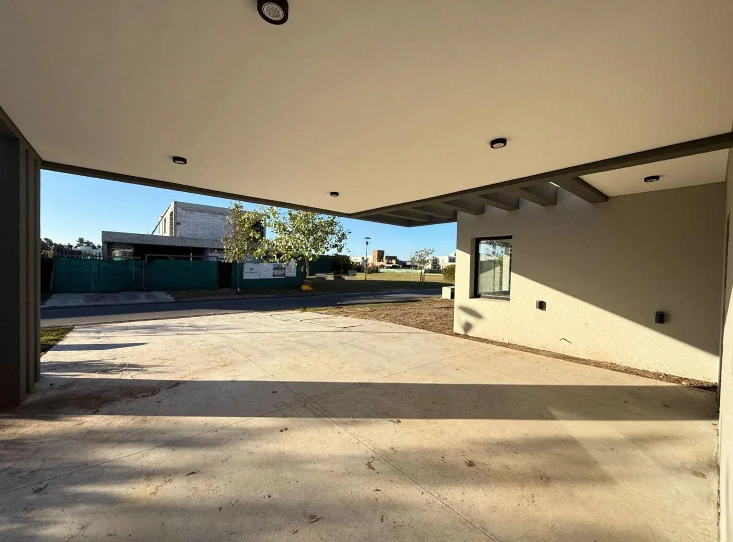 VENTA CASA 3 DORMITORIOS PLANTA BAJA A ESTRENAR 2