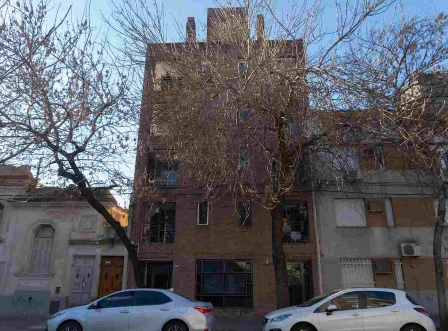 VENTA DEPARTAMENTO DOS DORMITORIOS EN ABASTO 8