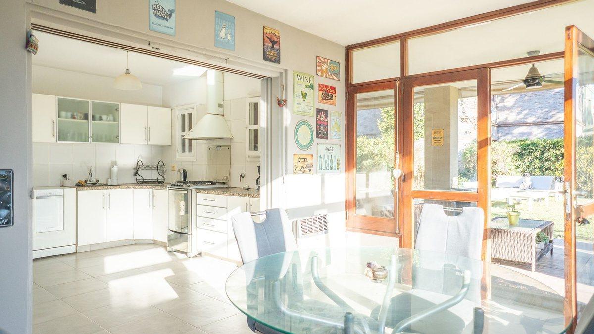 Foto de CASA 4 DORMITORIOS PILETA QUINCHO FISHERTON VENTA, imagen 1