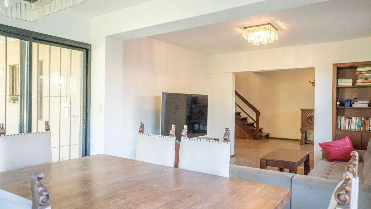 CASA 4 DORMITORIOS PILETA QUINCHO FISHERTON VENTA 5