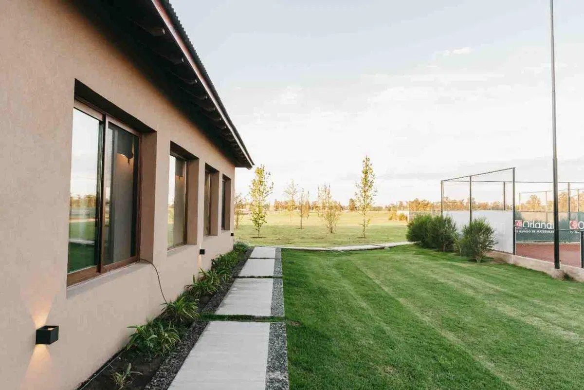 LOTE LA FINCA COUNTRY FUNES VENTA 3