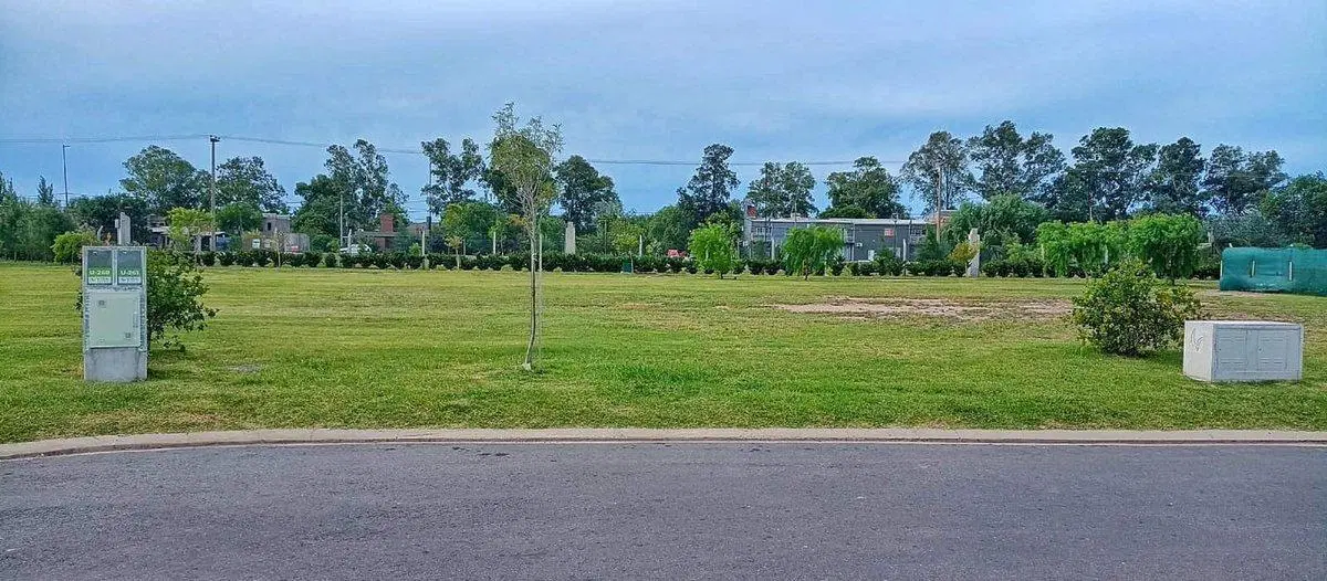 Terreno Venta Funes Barrio Vida 900 m2 FINANCIA 4