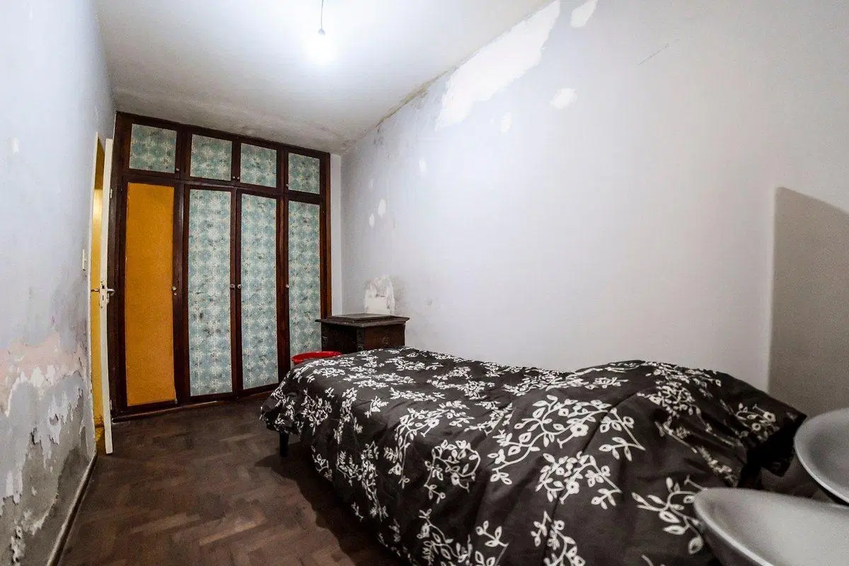 OPORTUNIDAD ! CASA A LA VENTA EN BARRIO INDUSTRIAL 8