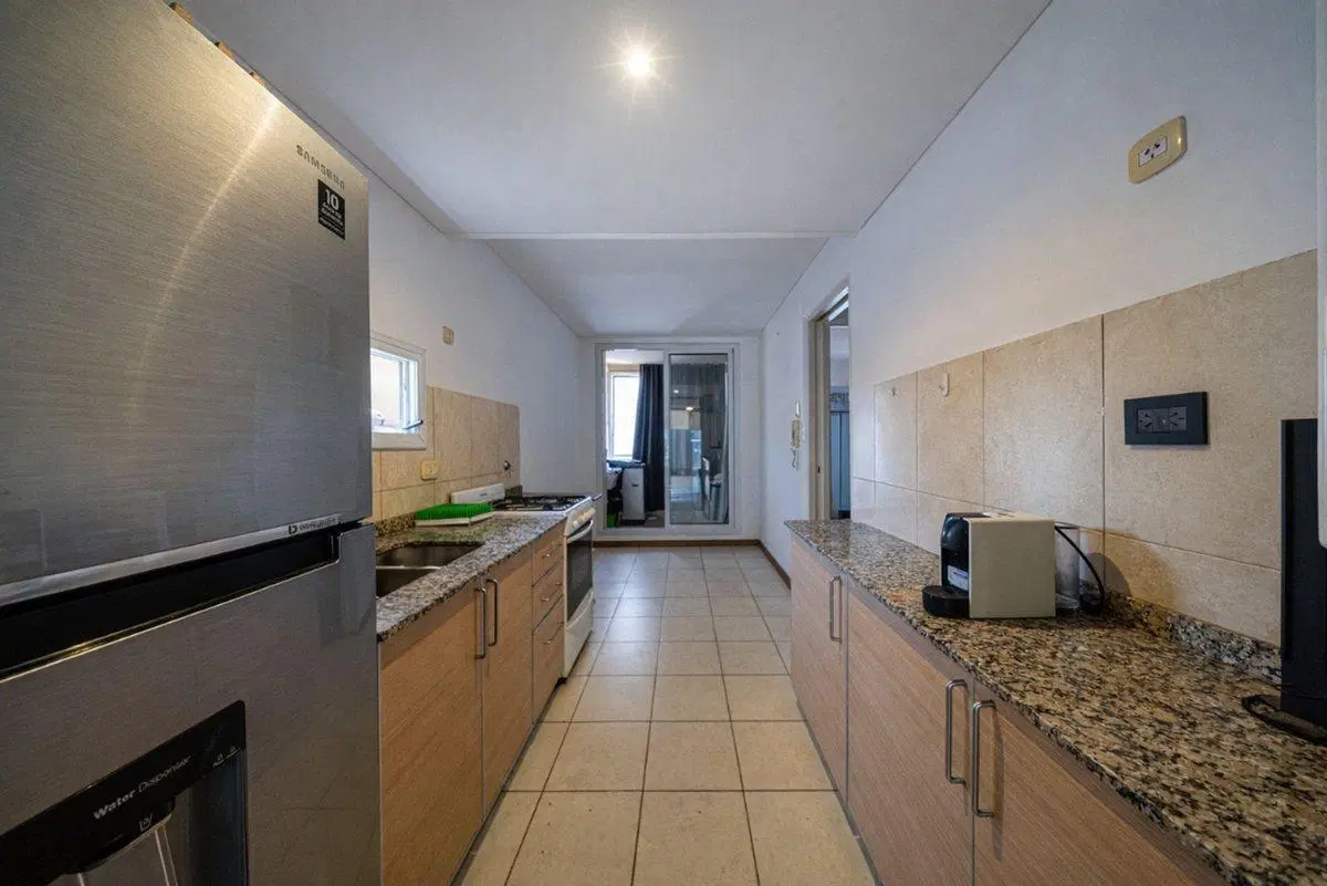 VENTA SEMIPISO CON BALCON 1 DORMITORIO ZONA RIO !! 3