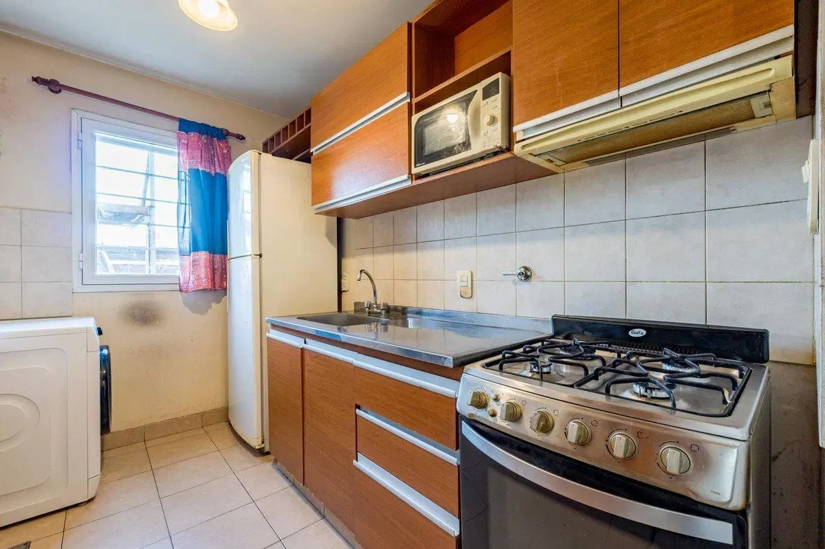 DEPARTAMENTO 3 DORMITORIOS CON COCHERA EN VENTA 2
