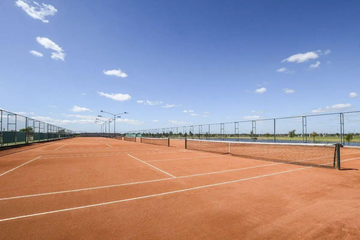 VENTA LOTE ESQUINA 1070M2 EN VIDA CLUB DE CAMPO 4