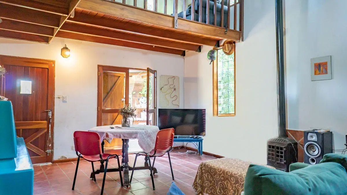 VENTA CASA 3 DORMITORIOS FISHERTON R 4