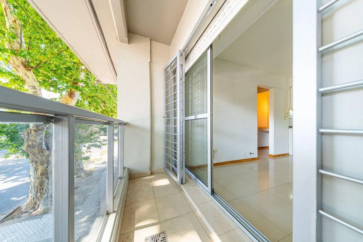 DEPARTAMENTO DE 1 DORMITORIO EN VENTA CON BALCÓN 3