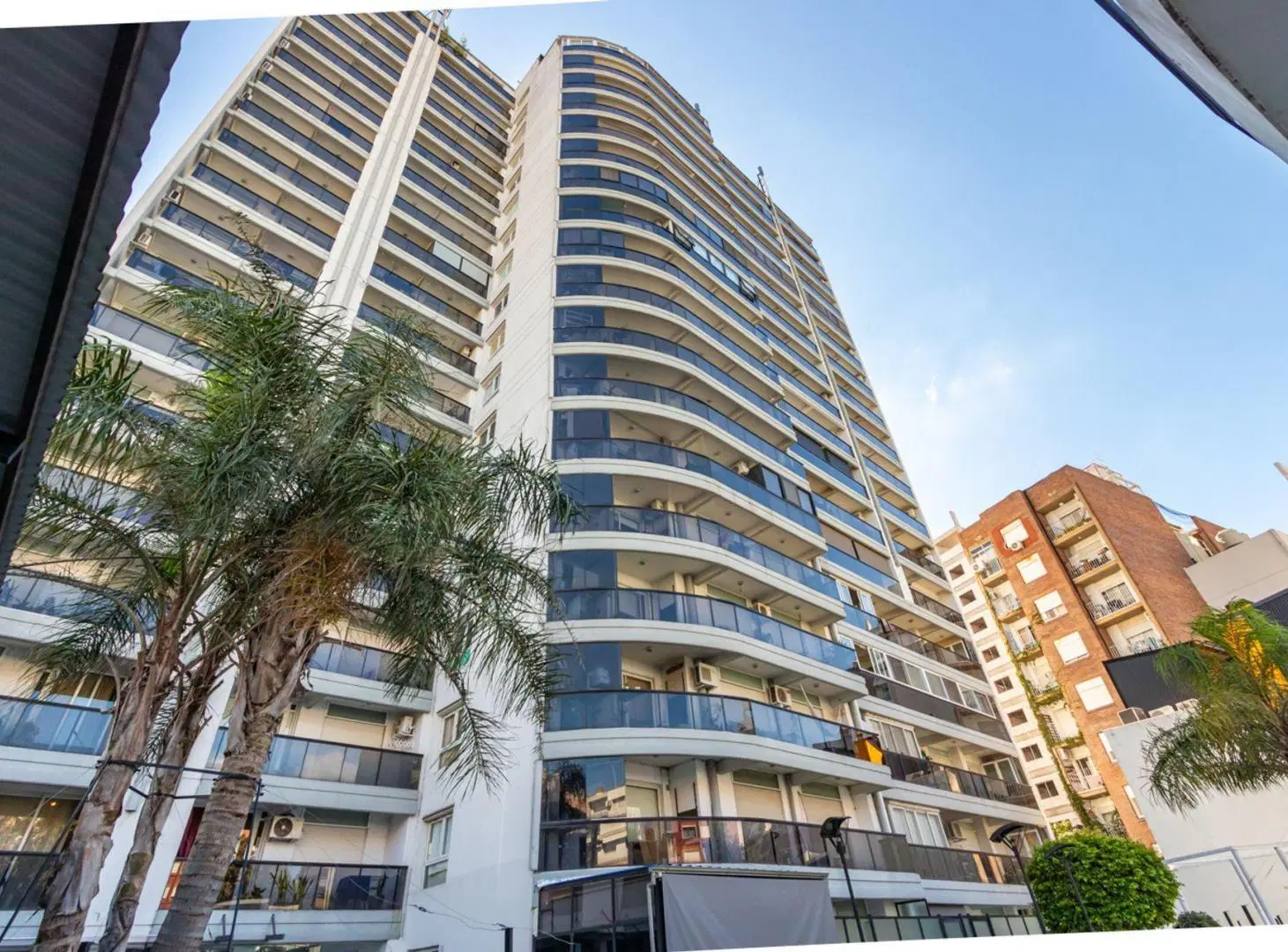 Venta Departamento 3 dormitorios Lourdes 2