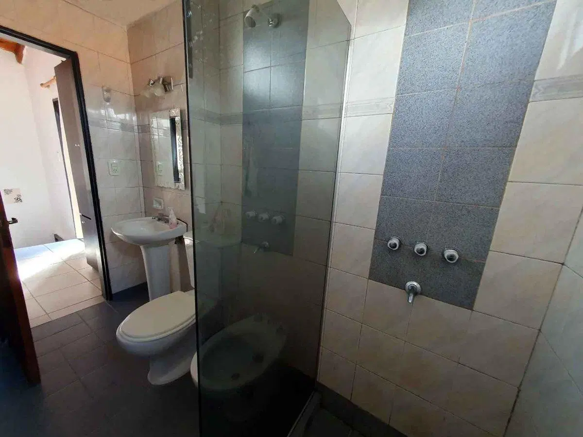 PH en venta. Apto crédito. Fisherton 4