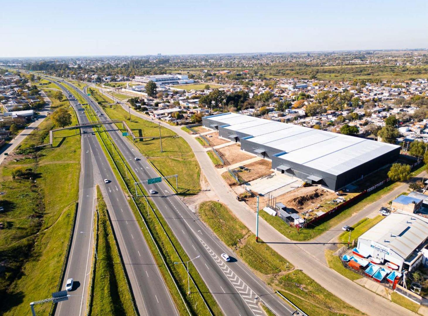 Foto de NAVE INDUSTRIAL CIRCUNVALACION AUTOPISTA ALQUILER, imagen 1