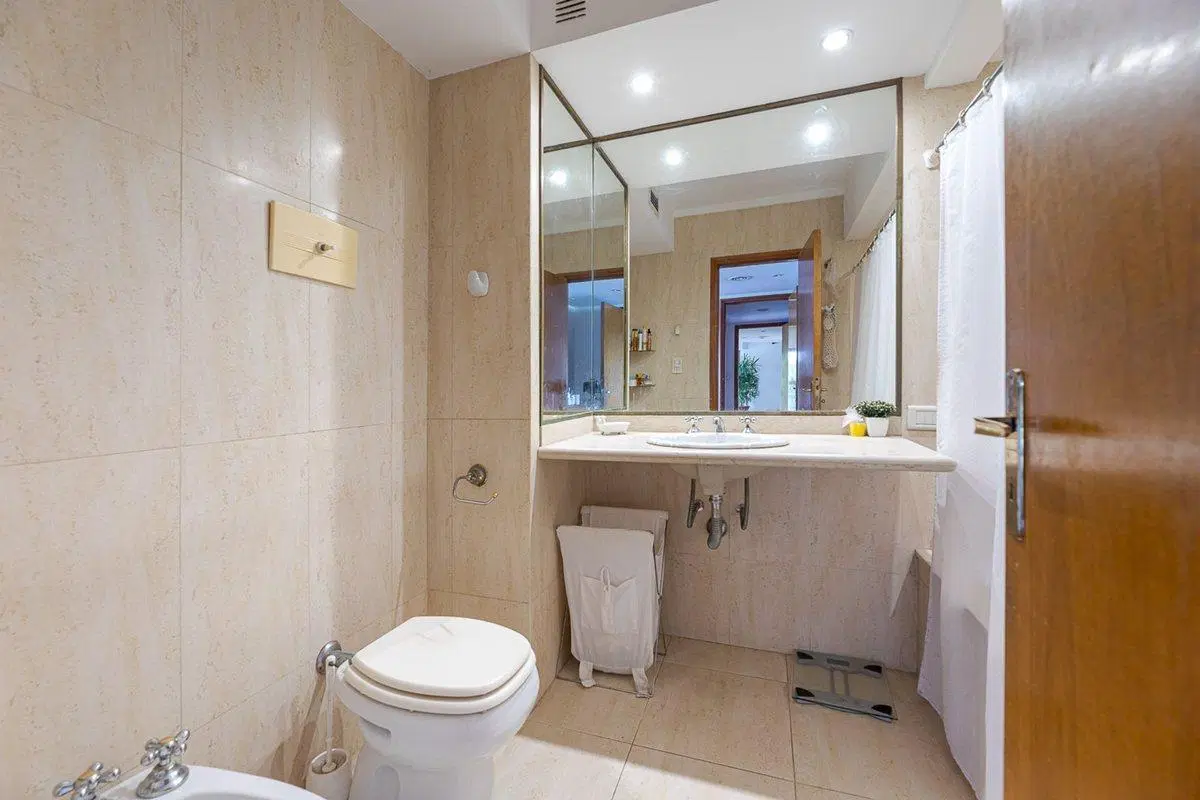 PISO EXCLUSIVO DE 4 DORMITORIOS EN VENTA-B. MARTIN 5