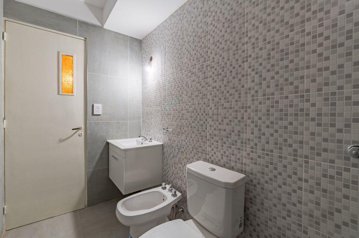 Foto de DEPARTAMENTO PB 2 DORM 137M2 TOTAL. R DE LA SEXTA, imagen 5