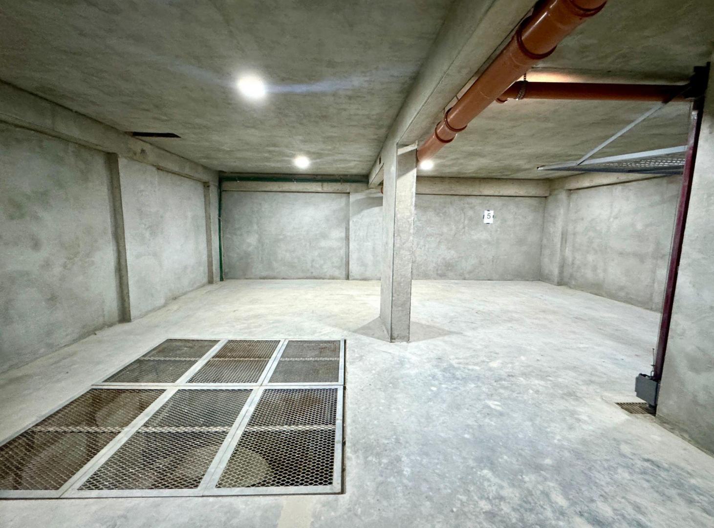 Foto de COCHERA EN VENTA BARRIO MARTIN, imagen 1