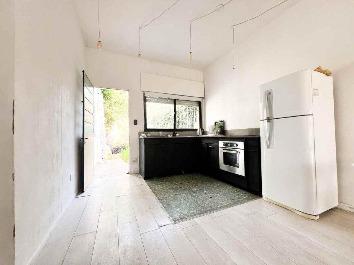 Foto de CASA TRES DORMITORIOS EN VENTA CON PATIO, imagen 3