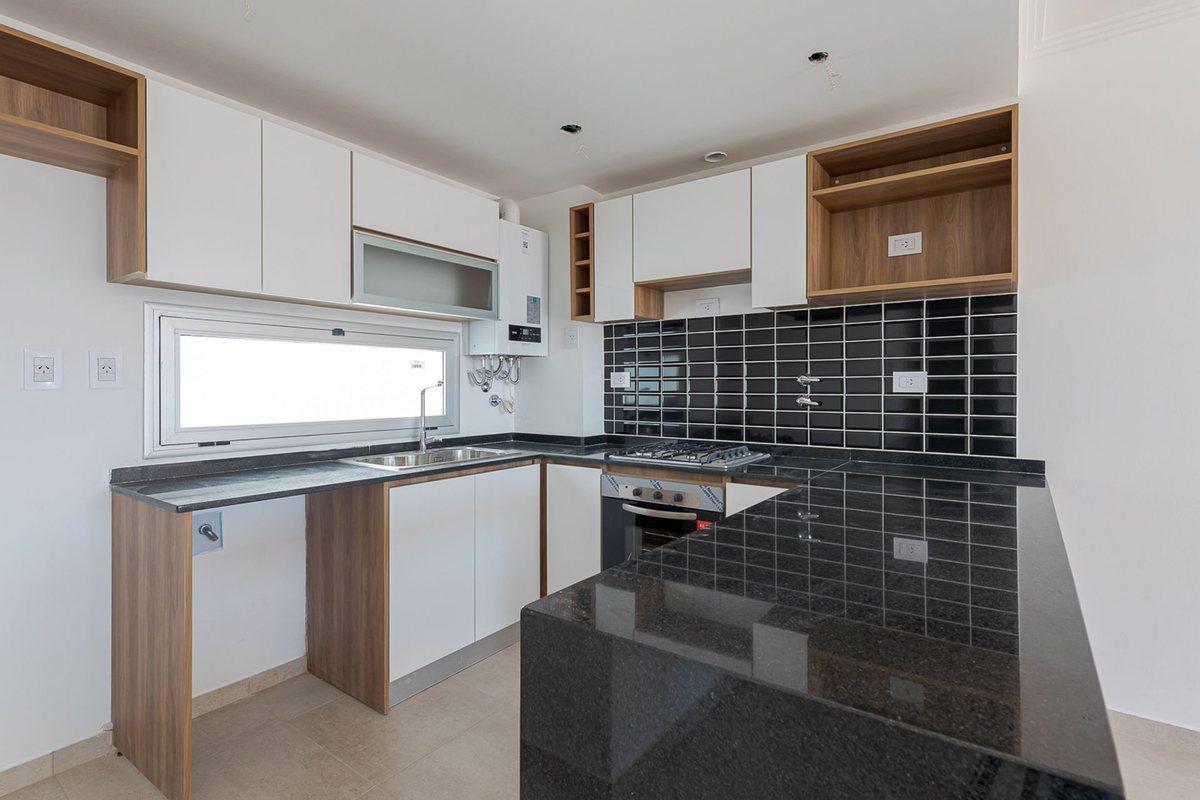 Foto de VENTA DEPTO 3 DORMITORIOS CON COCHERA Y AMENITIES, imagen 3