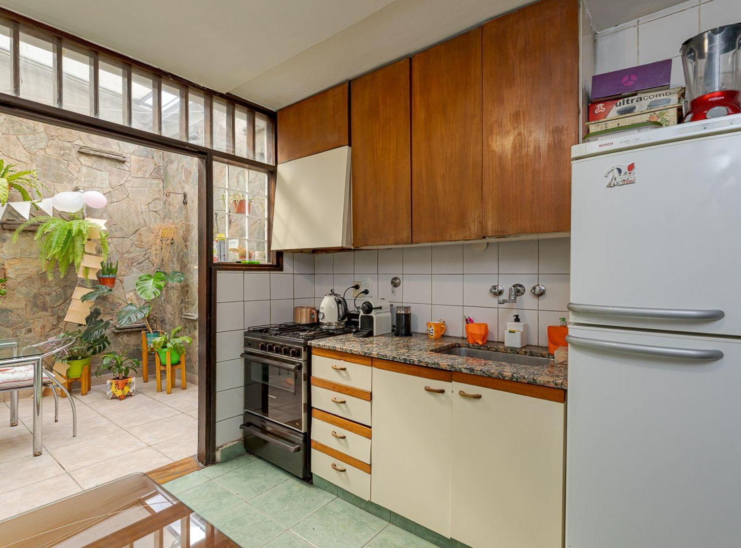 Foto de VENTA CASA 3 DORMITORIOS ZONA ABASTO, imagen 3