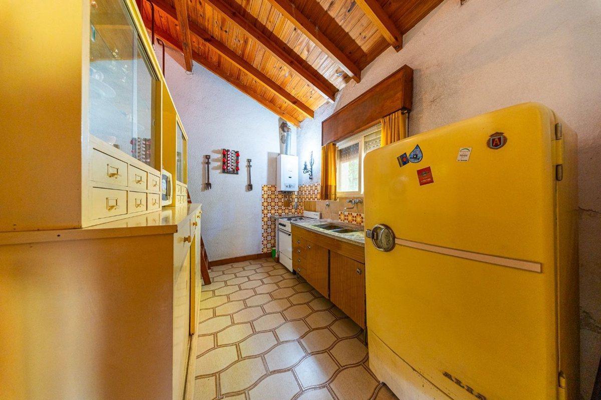 Foto de VTA CASA 2 DORMITORIOS Y GRAN TERRENO EN FUNES, imagen 4