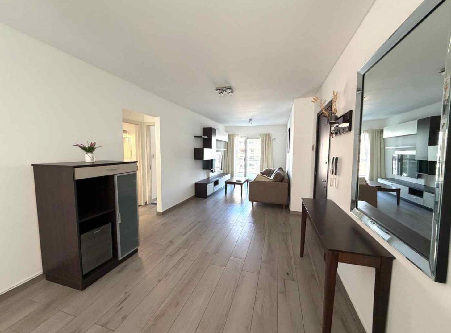 Foto de PISO EXCLUSIVO EN VENTA 2 DORMITORIOS, 2 BALCONES, imagen 1