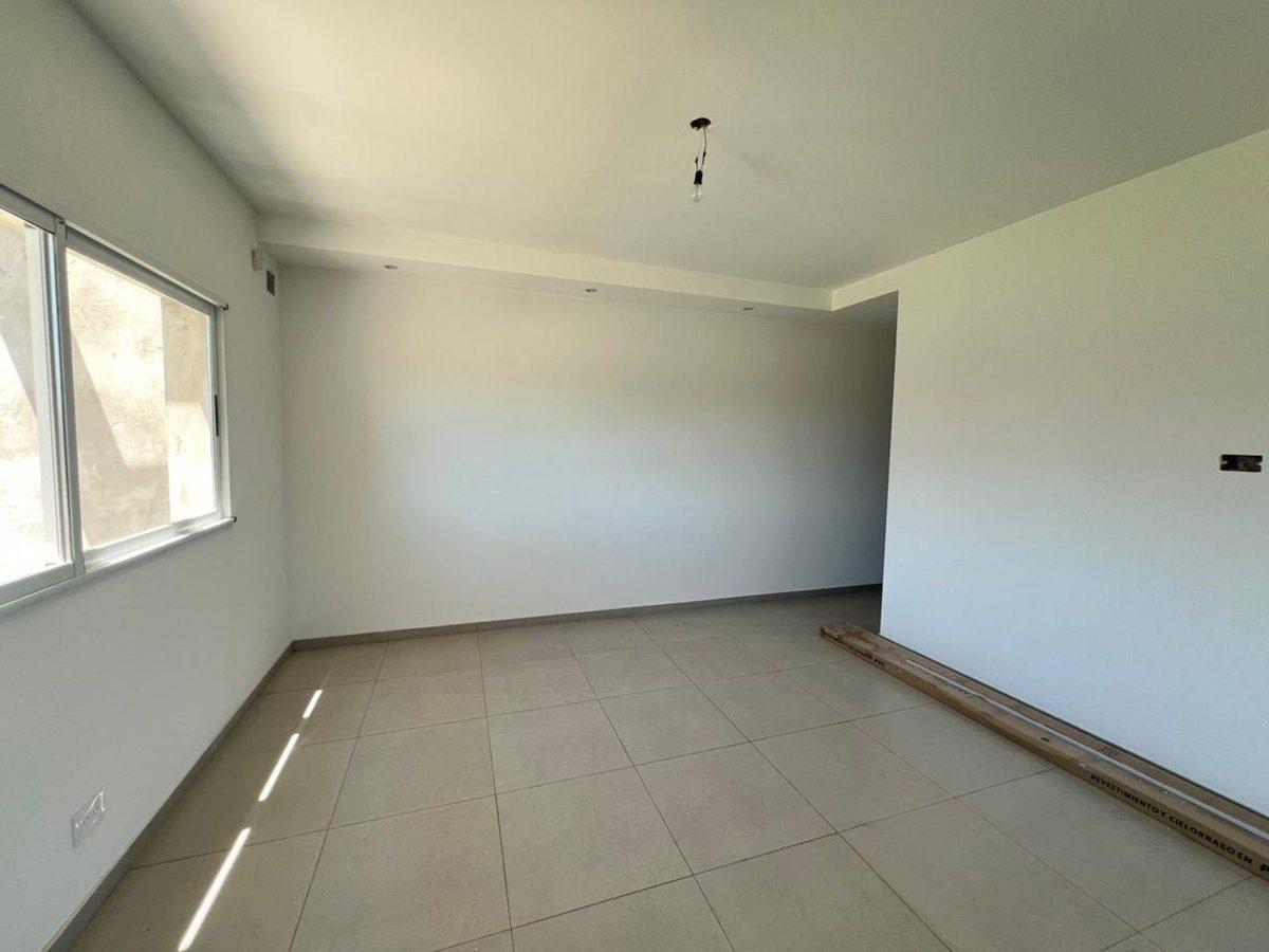 Foto de VENTA CASA 2 DORMITORIOS DON MATEO, imagen 2