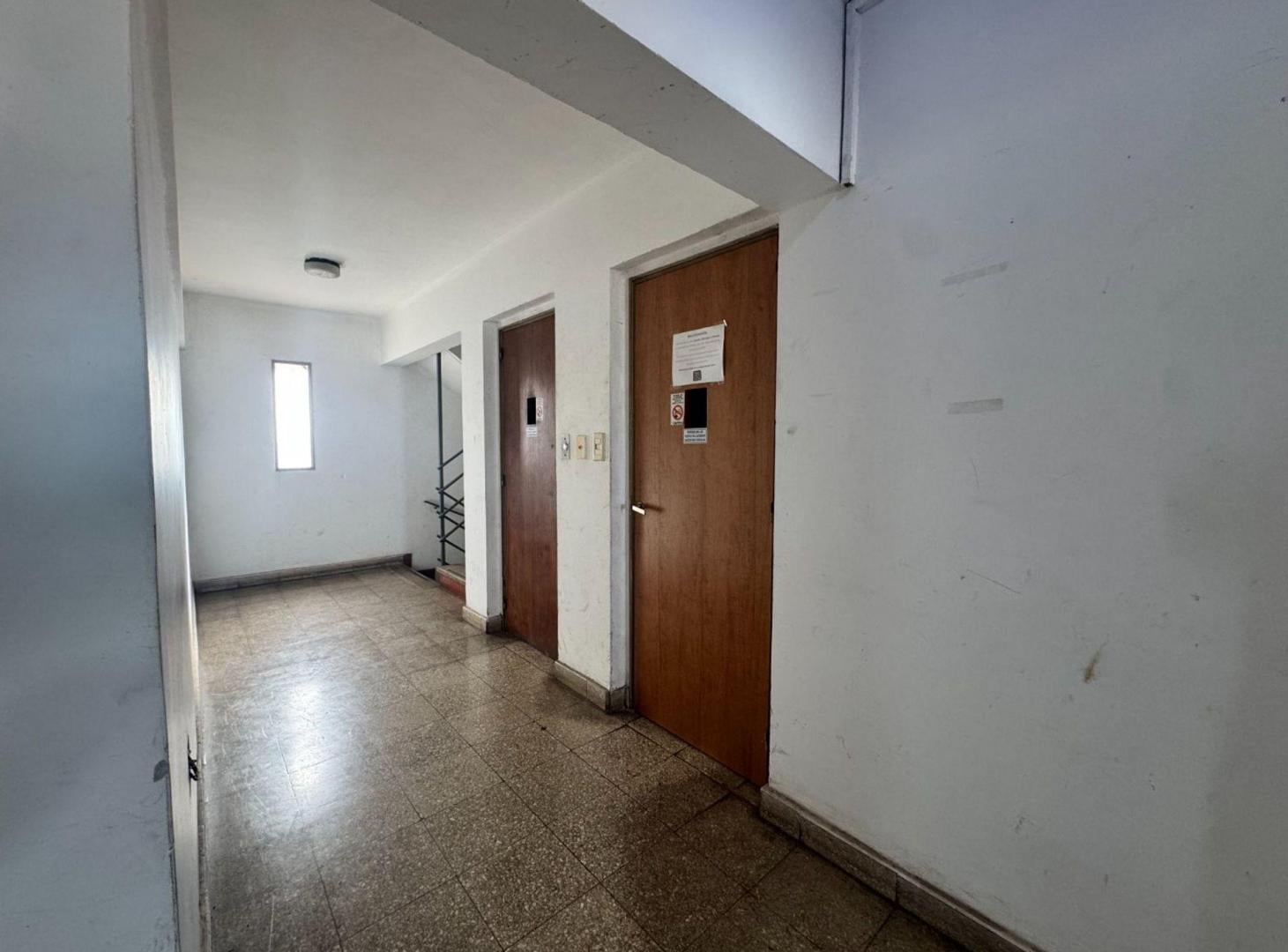 Foto de VENTA MONOAMBIENTE - APTO CREDITO - ABASTO, imagen 1