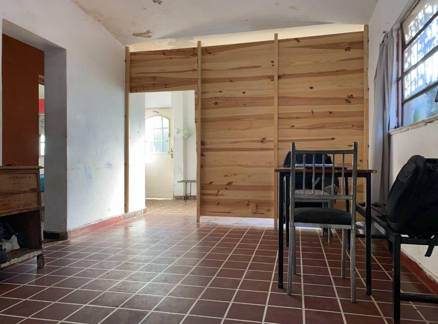 Foto de CASA CON PILETA Y COCHERA, imagen 1