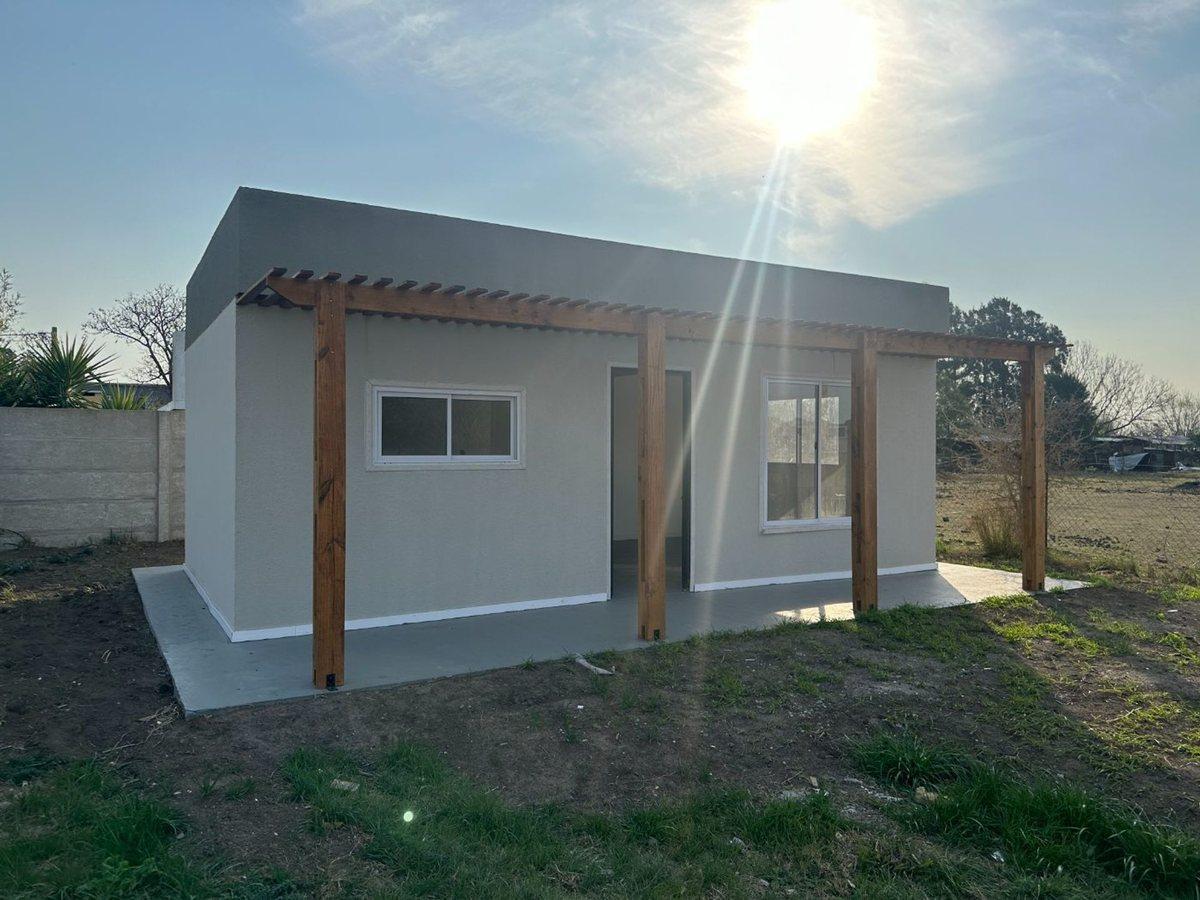 Foto de QUINCHO C/ GALERIA Y FOGONERO VENTA A ESTRENAR, imagen 2