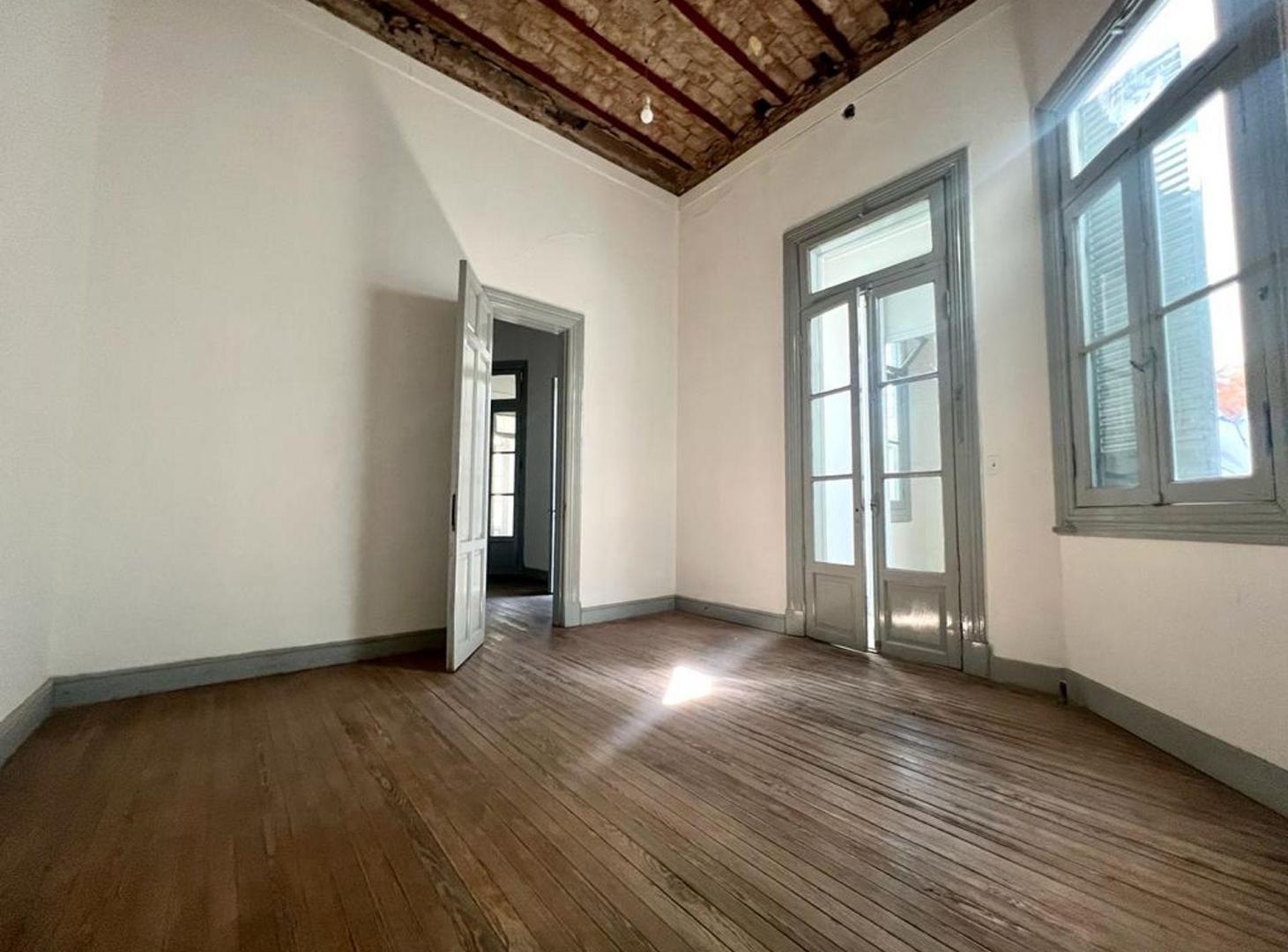 Foto de ALQUILER AMPLIA CASA EN PA APTO USO PROFESIONAL, imagen 1