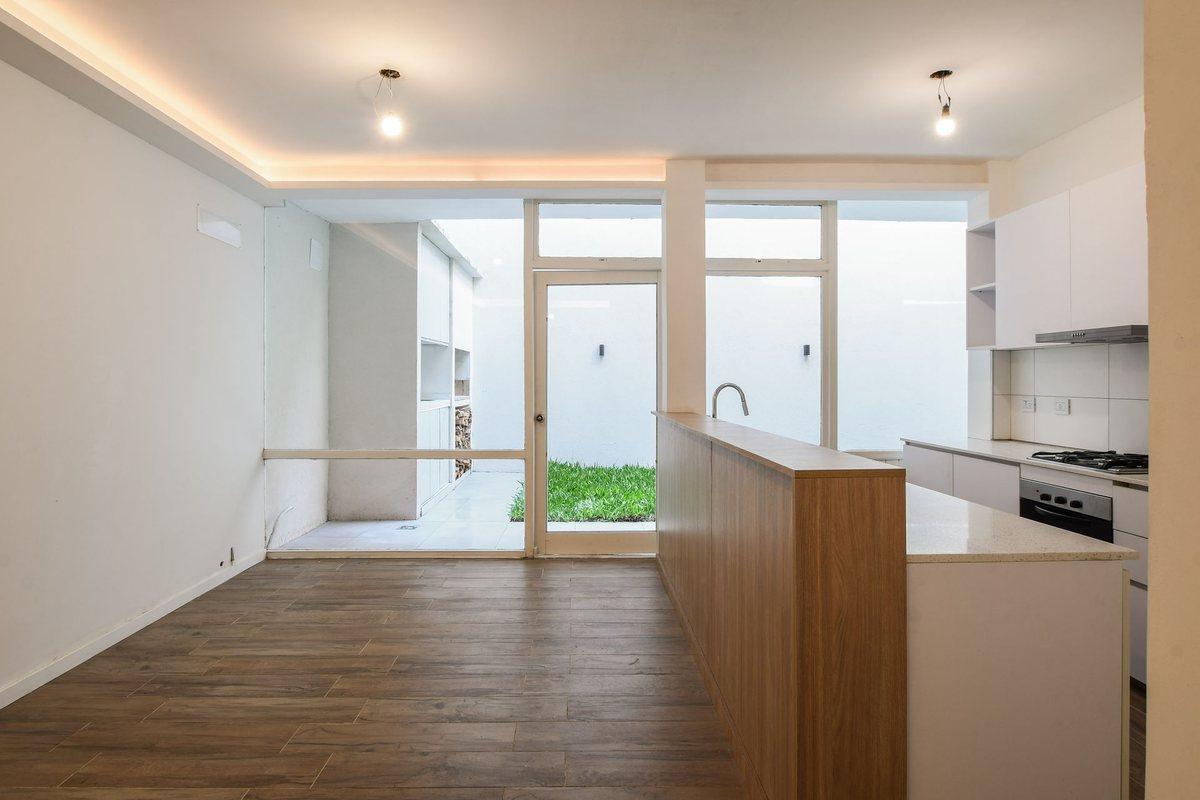 Foto de VENTA PH DE DISEÑO. 3 DORMITORIOS. URQUIZA Y ROCA, imagen 1