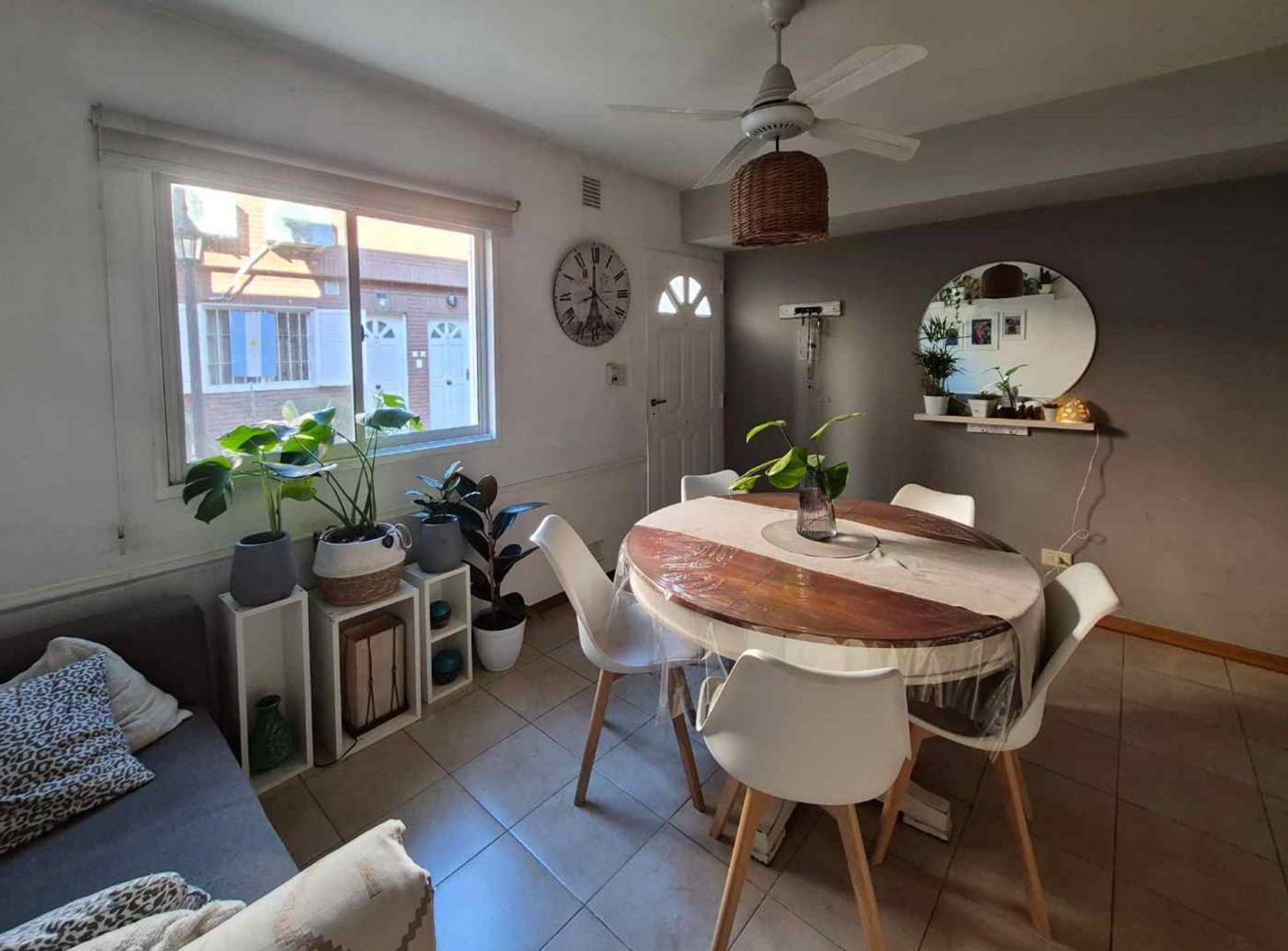 Foto de VENTA DE DTO DE PASILLO 2 DORMIT CON DOS PATIOS, imagen 1