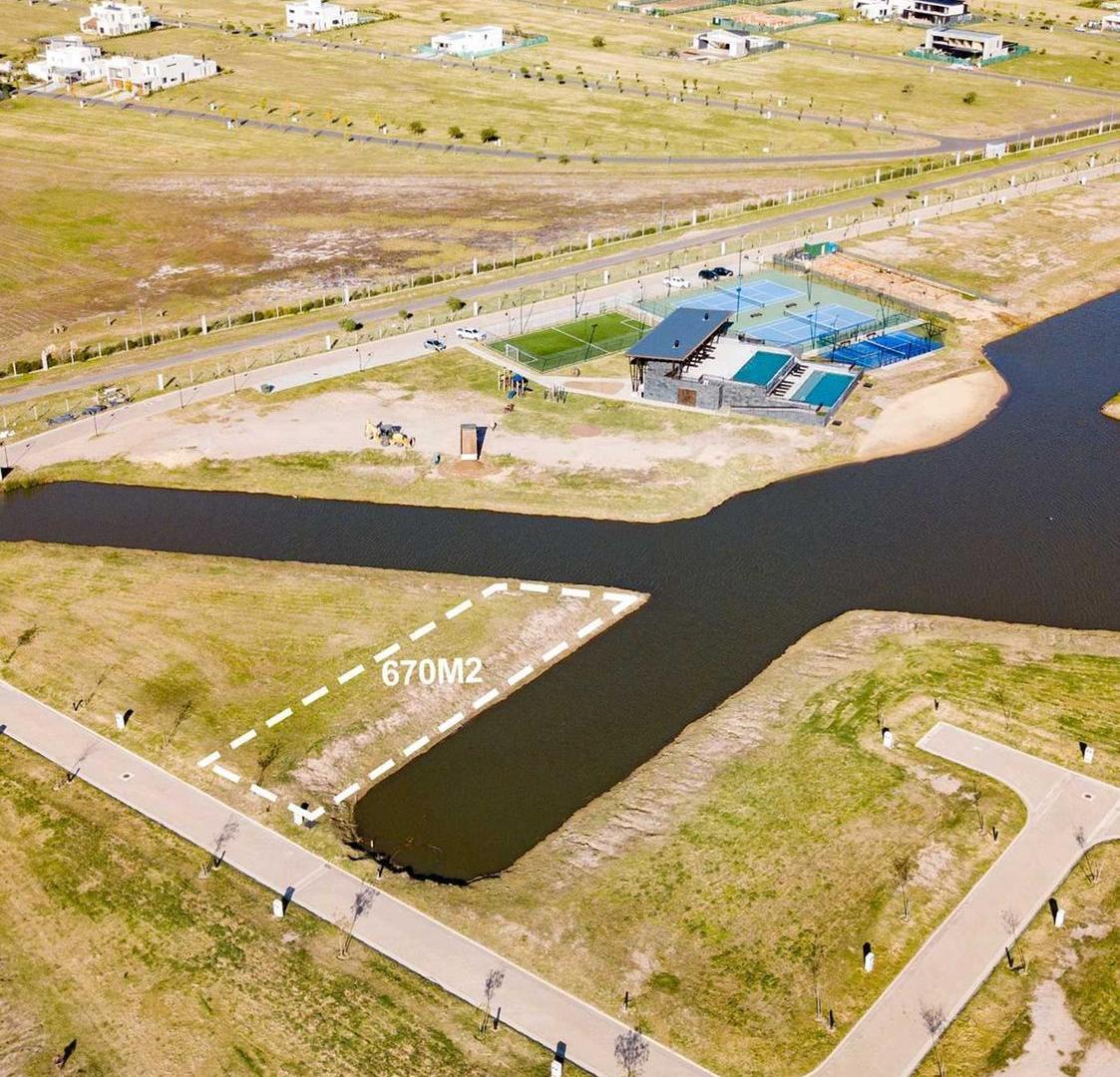 Foto de LOTE FUNES LAKES CON SALIDA AL CANAL PRINCIPAL, imagen 1