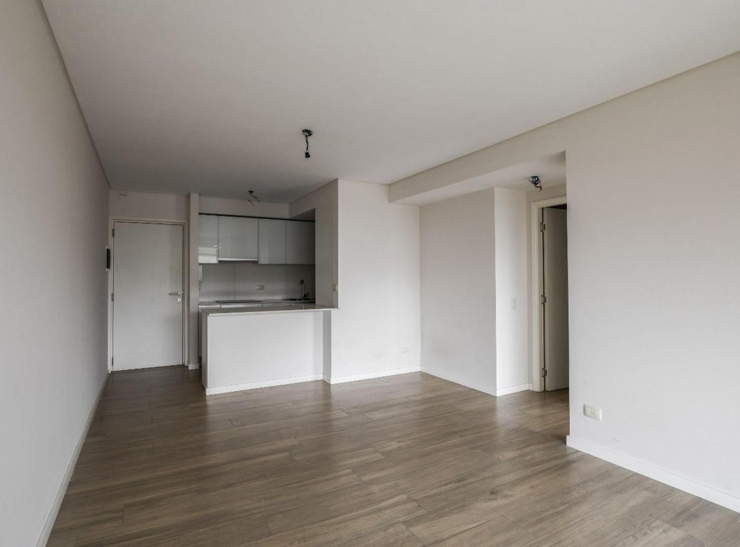 Foto de VENTA - 1 DORMITORIO CONDO NORTE - CON COCHERA, imagen 4